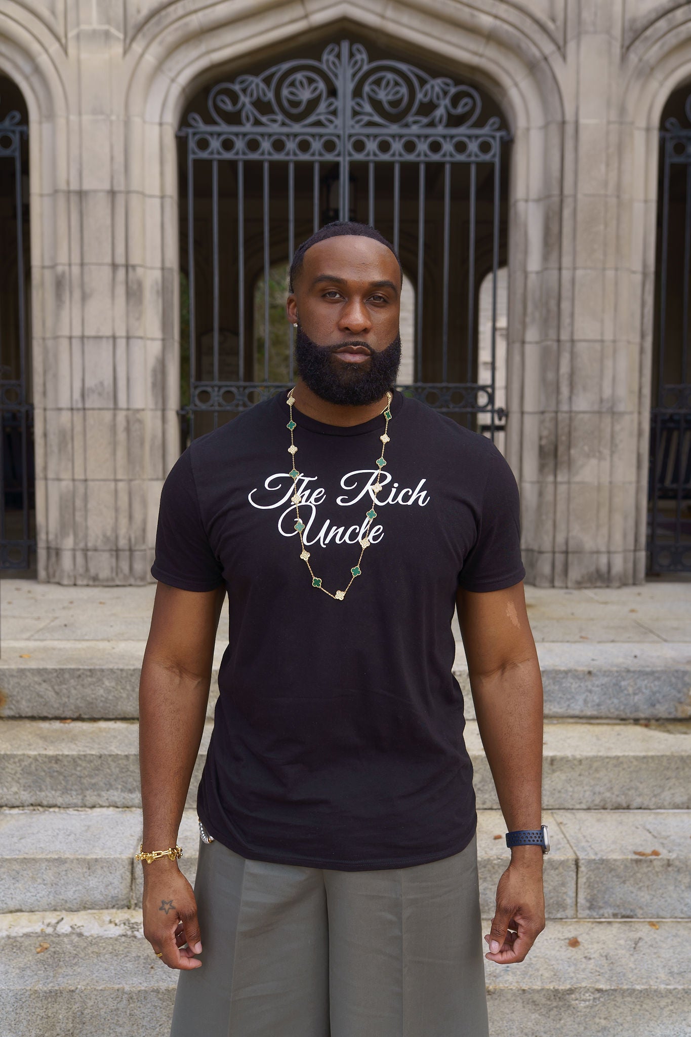 The Rich Uncle Tee