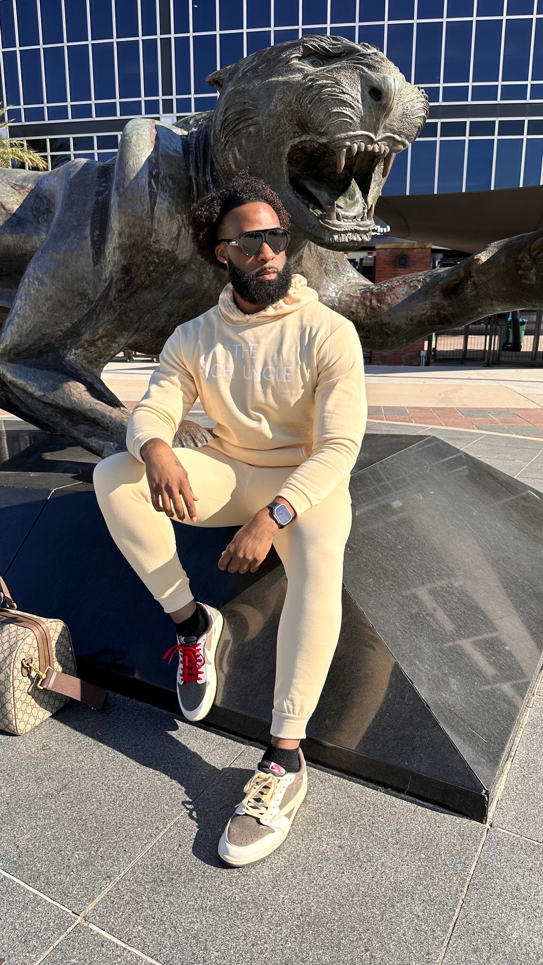 Rich Uncle Sweatsuit - Cream